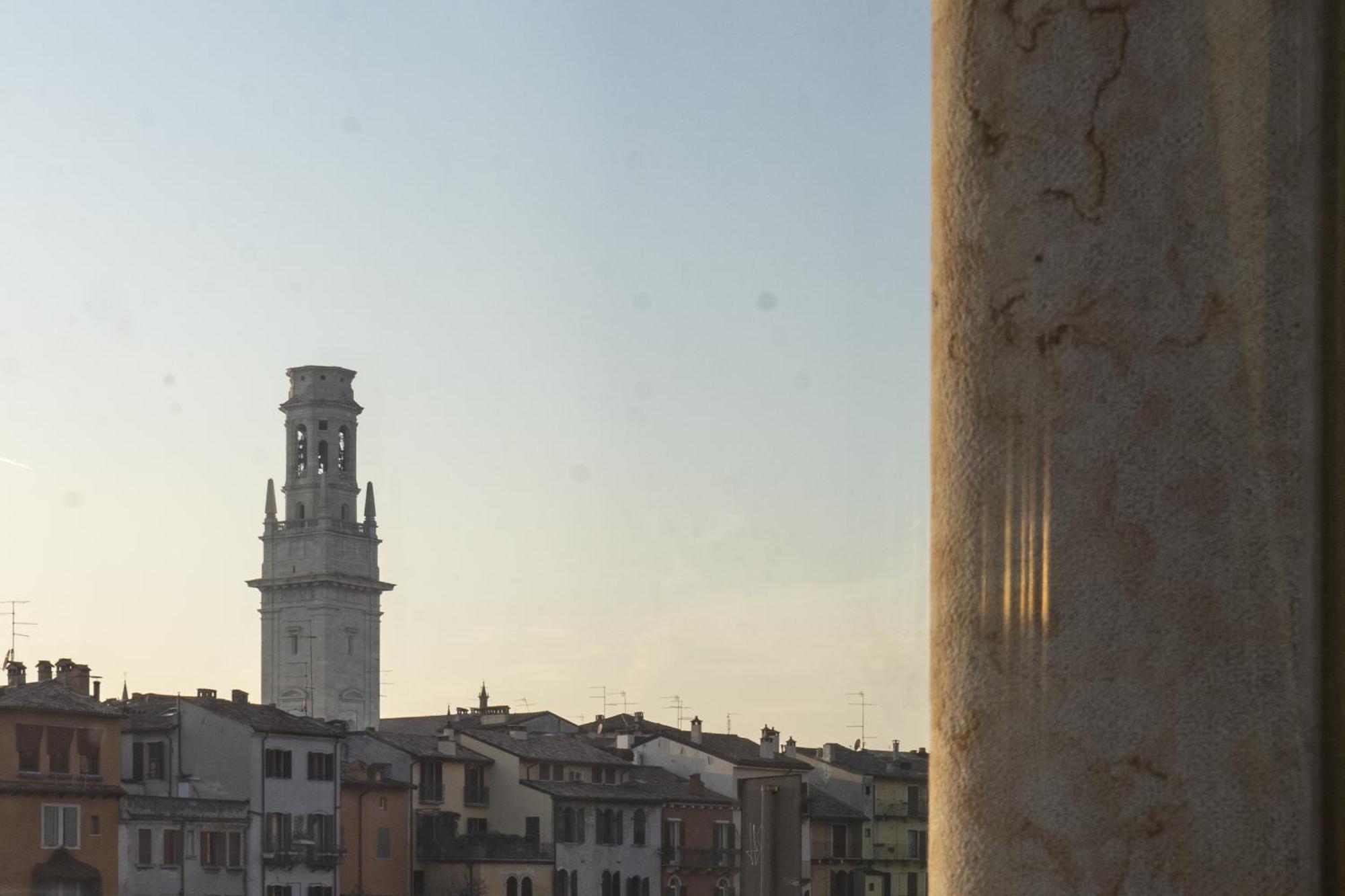 Primavera Al Teatro Romano Верона Екстер'єр фото