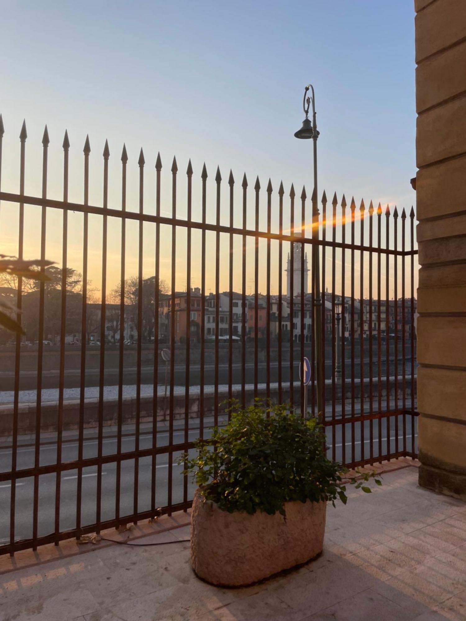 Primavera Al Teatro Romano Верона Екстер'єр фото