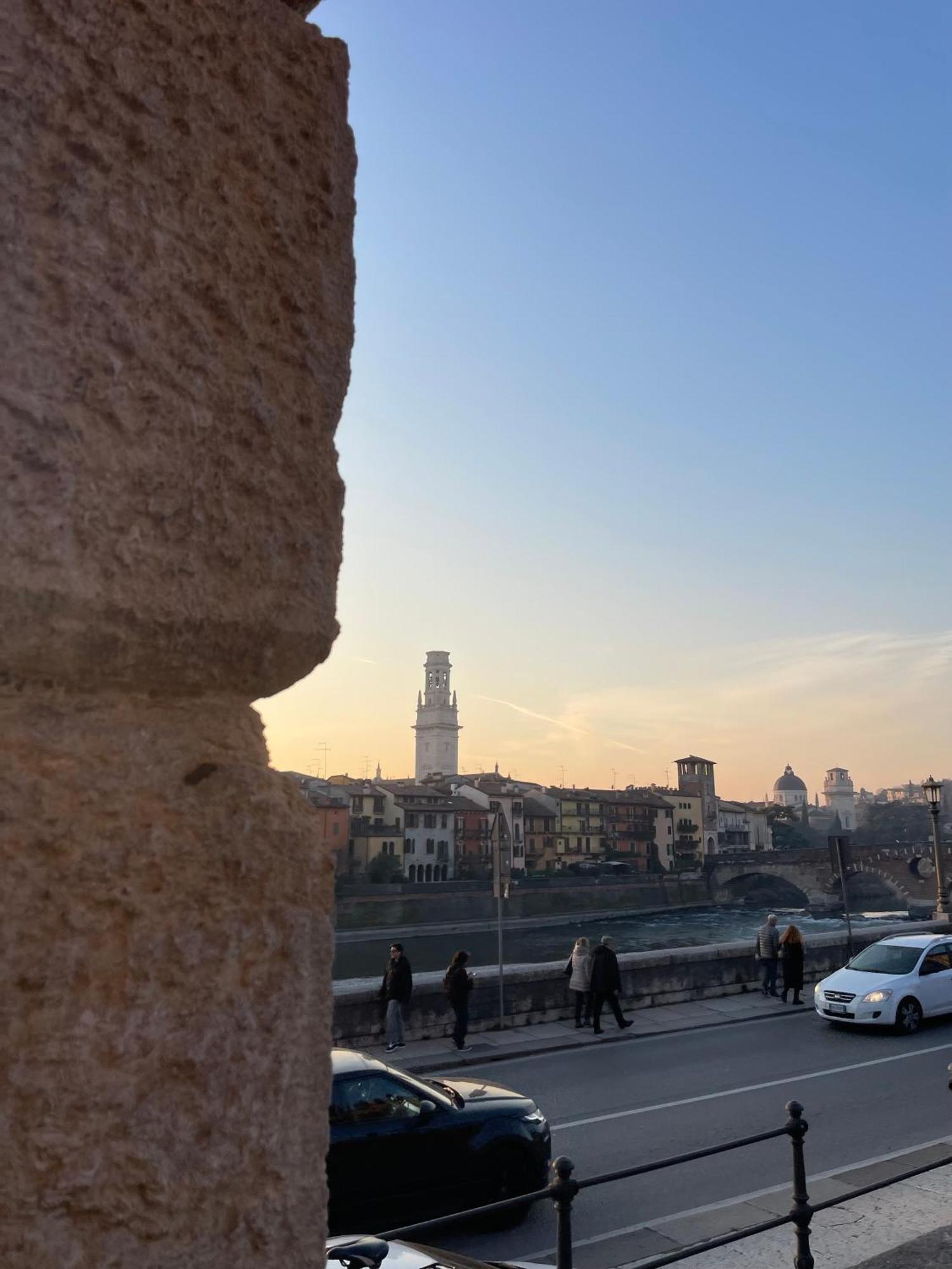 Primavera Al Teatro Romano Верона Екстер'єр фото