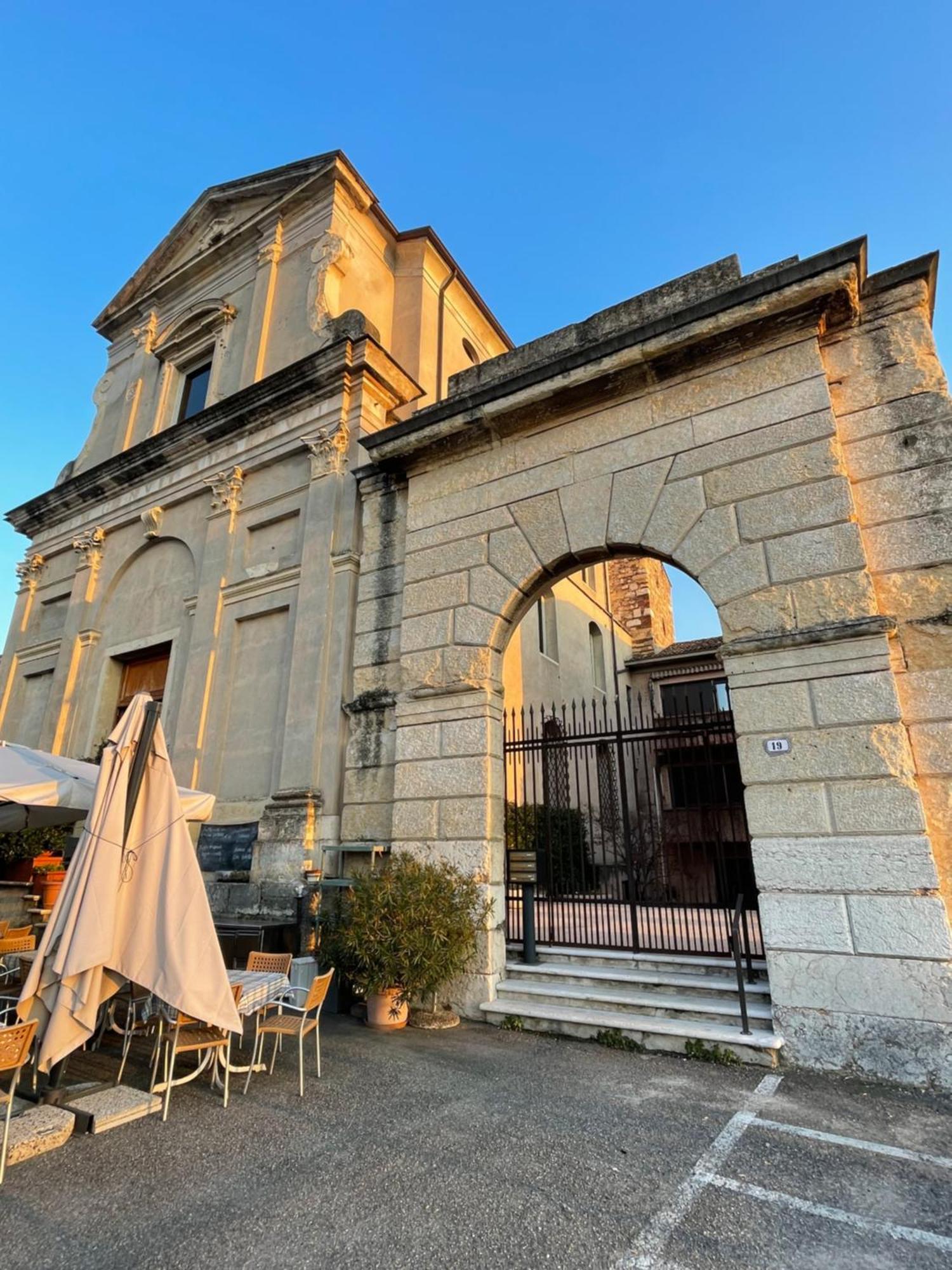 Primavera Al Teatro Romano Верона Екстер'єр фото